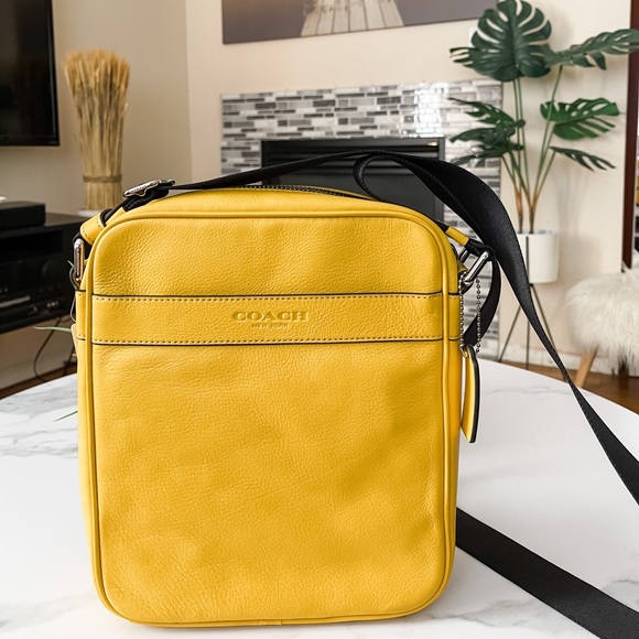 Coach Handbags - Coach bag